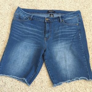 D. Jeans Bermuda Denim Shorts size 14